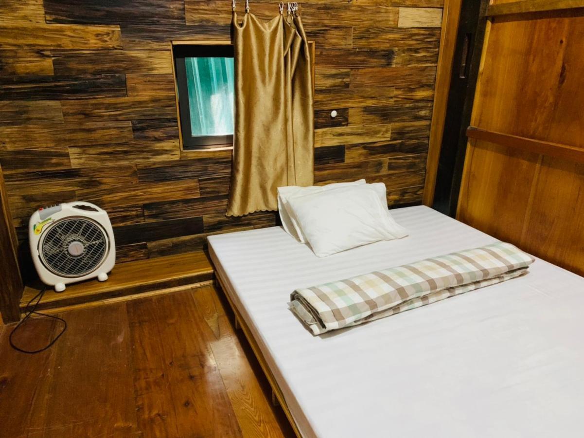 A Lu Homestay & Trekking Mu Cang Chai Exterior photo